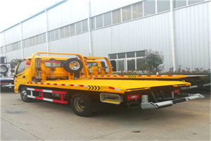 猇亭区附近拖车救援搭电